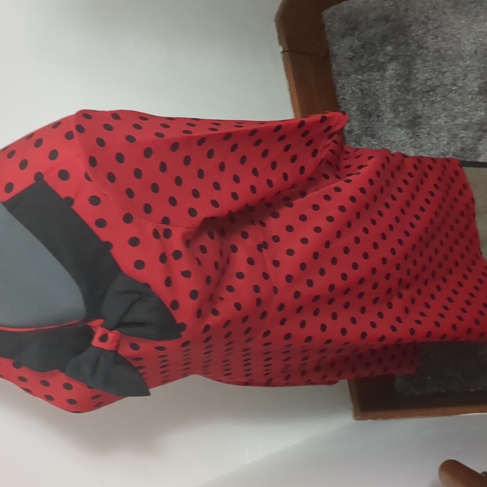 Lindy Bop Red and Black Polka Dot Midi Dress - Picture 4 of 11